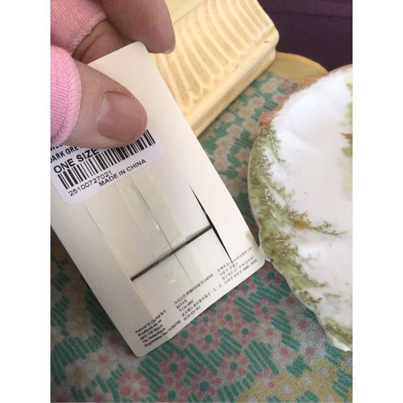 NWT Forever 21 Pin Brooch Iridescent Rhinestone Flower Bundle - Picture 4 of 14